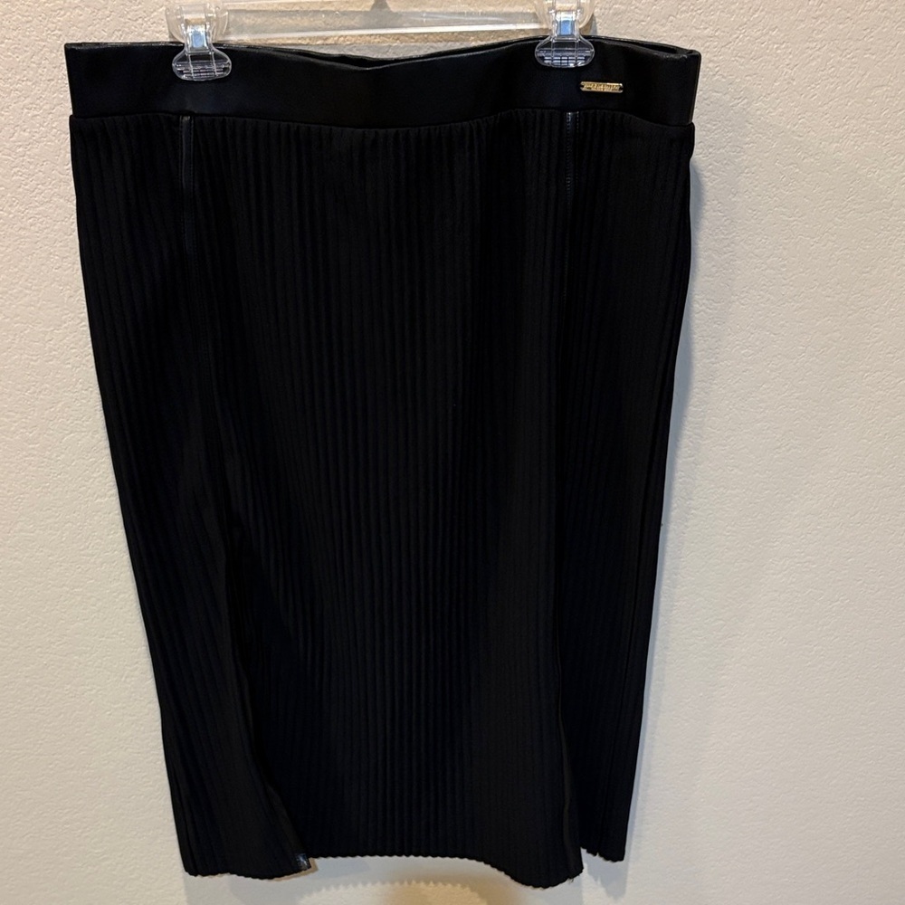 Marc New York Black Pencil Skirt with Faux Leather Trim and Side Slit-Size XL